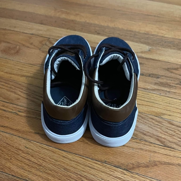 St john's bay  bryce mens size 7, used - Picture 4 of 6